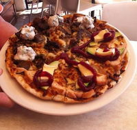 Zacharys Gourmet Pizza Bar - Mackay Tourism