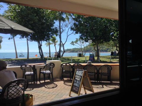 The Marlin Bar - Mackay Tourism 1