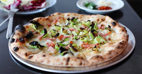 Francie’s Pizzeria - Mackay Tourism 1