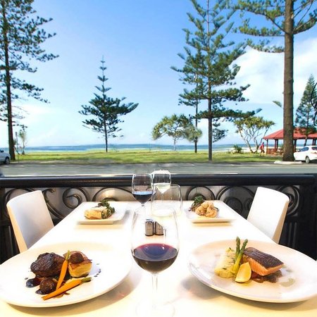 Bellakai Cafe - Mackay Tourism 0