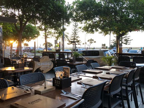 Choofas Smokehouse & Seafood - Mackay Tourism 0