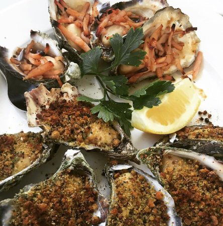 Salina Restaurant - Mackay Tourism 0