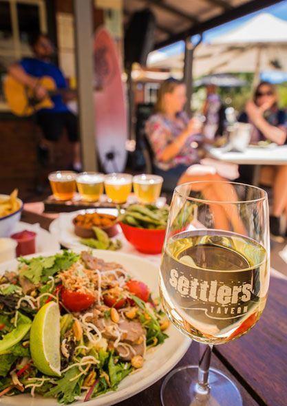 Settlers Tavern - Mackay Tourism 6