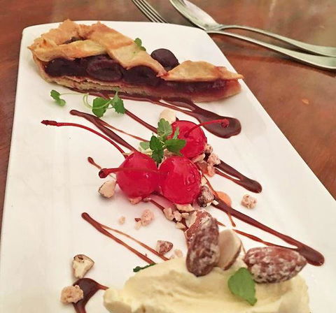 Redoak Boutique Beer Cafe - Mackay Tourism 14