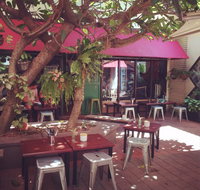 Four Birds - Mackay Tourism