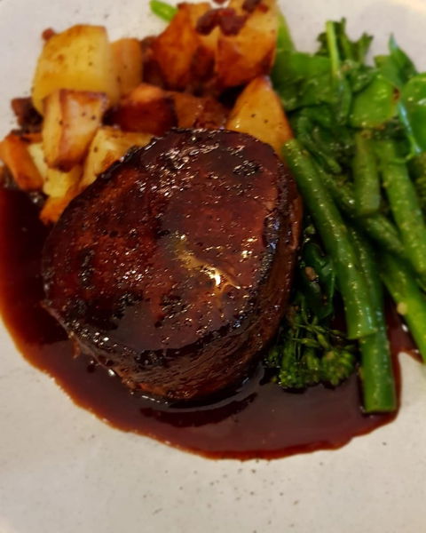 Maldini Cafe Restaurant - Mackay Tourism 6