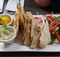 Waves Restaurant - Mackay Tourism