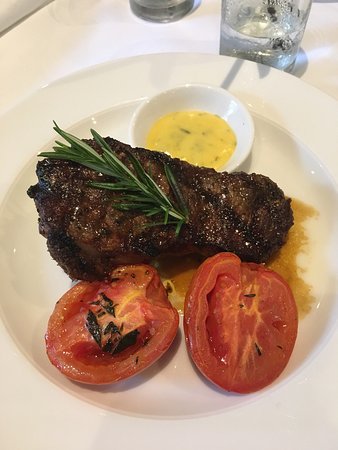 Bentley Pines Restaurant - Mackay Tourism 0