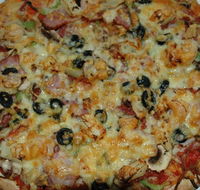 Kenwick Pizza - Mackay Tourism