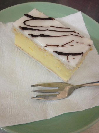 The Bay Patisserie - Mackay Tourism 0