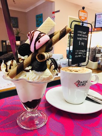 Shark Bay Cafe - Mackay Tourism 0