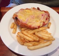 Checkside Tavern - Mackay Tourism