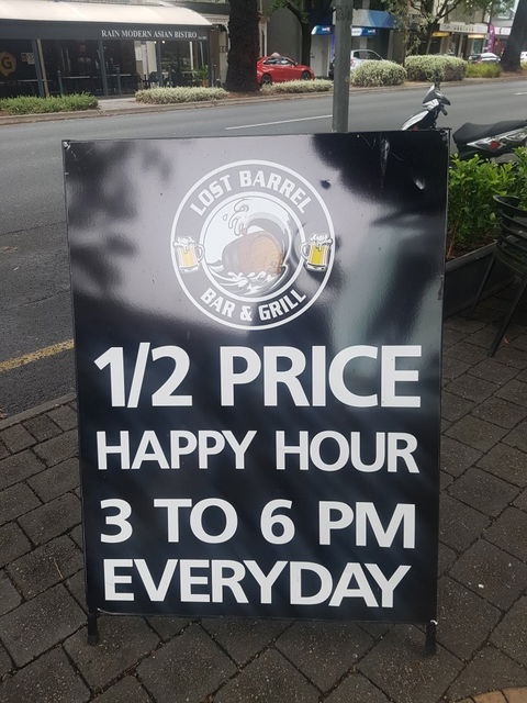 Lost Barrel Bar And Grill - Mackay Tourism 4