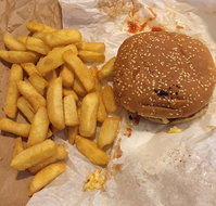 Botanic Chickens - Mackay Tourism