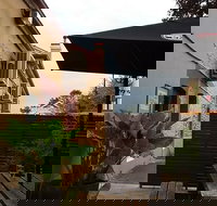 Angas Park Hotel - Mackay Tourism