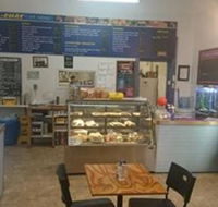 Av-A-Chat Cafe