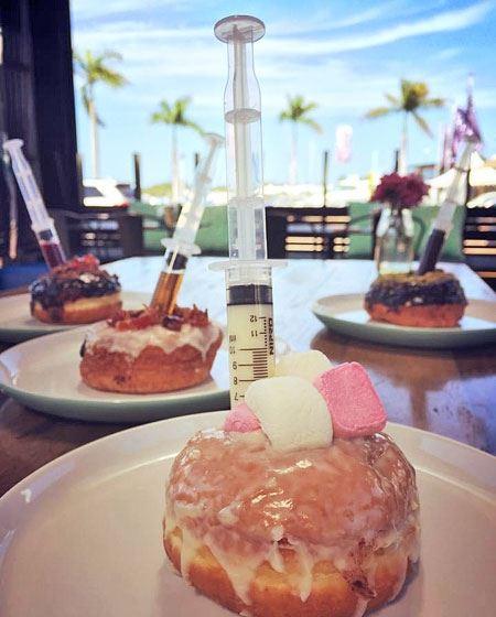 Quay Street Cafe & Bar - Mackay Tourism 11