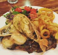 Hog's Breath Cafe - Mackay Tourism