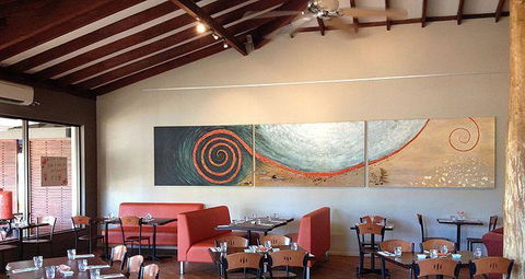 Katch-Up Seafood Grill & More - Mackay Tourism 1