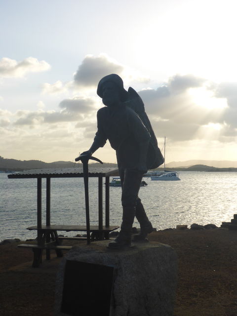 Cooks Landing Kiosk - Mackay Tourism 1