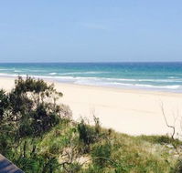 Peregian Beach Hotel - Mackay Tourism