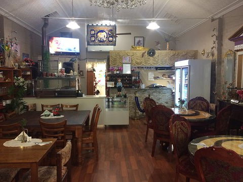 Tenterfield Viet-Thai Lic.Restaurant - Mackay Tourism 0