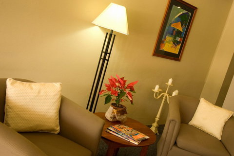 Rockhampton Plaza Hotel - Mackay Tourism 1