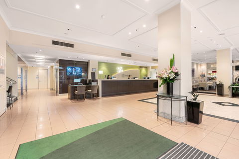 Holiday Inn Darling Harbour - Mackay Tourism 4