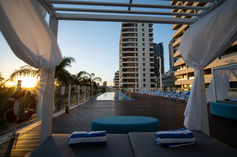 Crowne Plaza Perth - Mackay Tourism 8