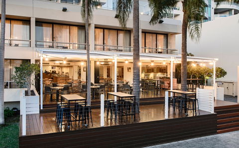 Crowne Plaza Perth - Mackay Tourism 11