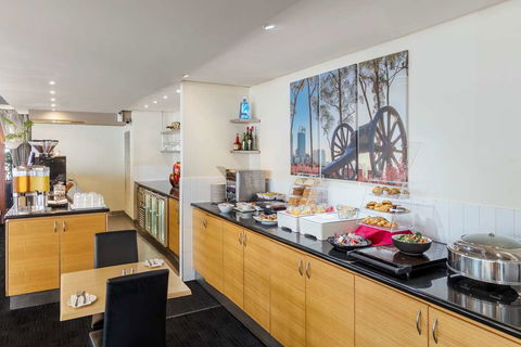 Nesuto Mounts Bay Perth Apartment Hotel - Mackay Tourism 9