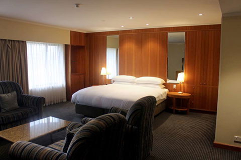 Hilton Adelaide - Mackay Tourism 3