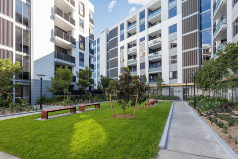 Meriton Suites Sydney Airport - Mackay Tourism 3