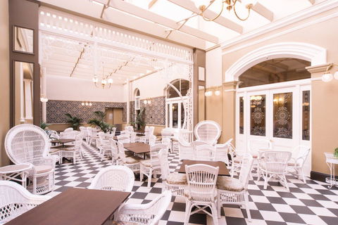 Hadley's Orient Hotel - Mackay Tourism 5