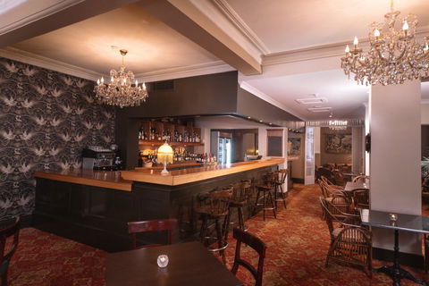 Hadley's Orient Hotel - Mackay Tourism 6
