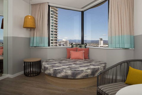 QT Gold Coast - Mackay Tourism 5
