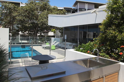 Code Apartments - Mackay Tourism 2