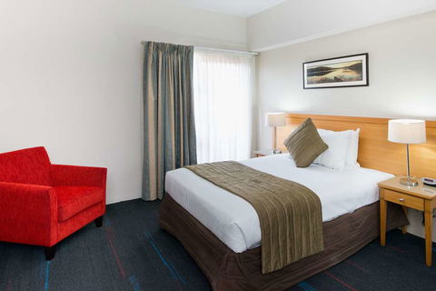 APX Apartments Parramatta - Mackay Tourism 4