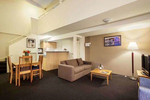 APX Apartments Parramatta - Mackay Tourism 5