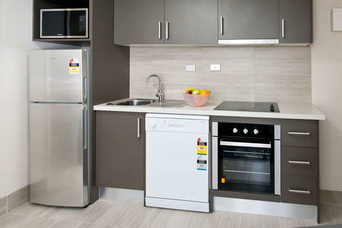 APX Apartments Parramatta - Mackay Tourism 12