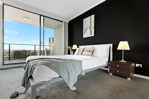 Astra Apartments Parramatta - Mackay Tourism 14