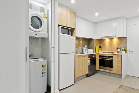 Astra Apartments Parramatta - Skyrise - Mackay Tourism 16
