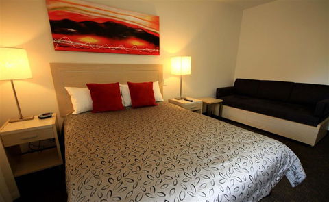 Jephson Hotel - Mackay Tourism 7
