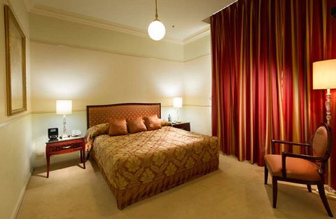 Royal Albert Hotel - Mackay Tourism 10
