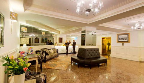 Royal Albert Hotel - Mackay Tourism 14