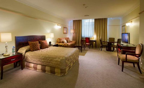 Royal Albert Hotel - Mackay Tourism 16