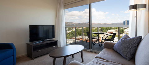 Hume Serviced Apartments - Mackay Tourism 0