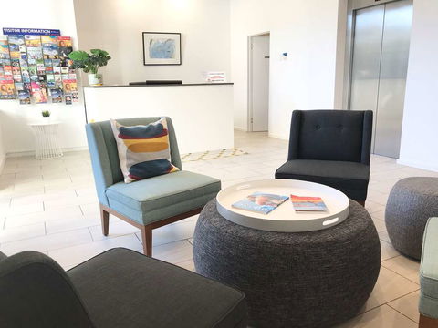 Adelaide Dress Circle Apartments - Mackay Tourism 12