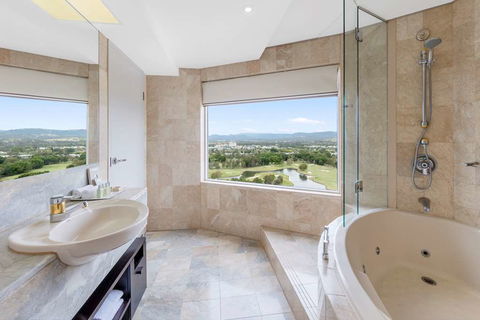 RACV Royal Pines Resort - Mackay Tourism 3