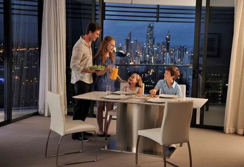 Peppers Broadbeach - Mackay Tourism 4